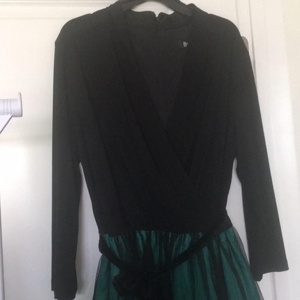 Long sleeve short dress